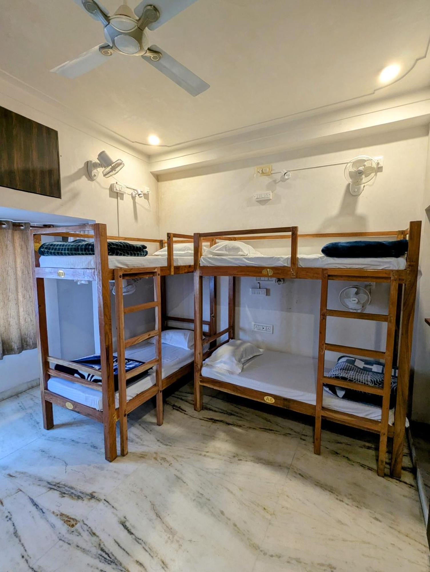 Punia'S Staycation อุเดเปอร์ ภายนอก รูปภาพ