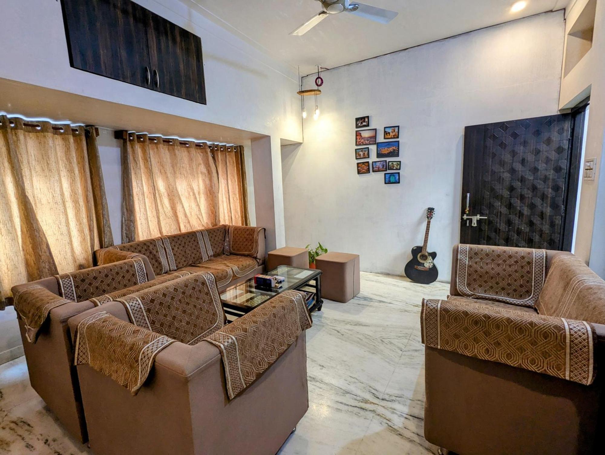 Punia'S Staycation อุเดเปอร์ ภายนอก รูปภาพ