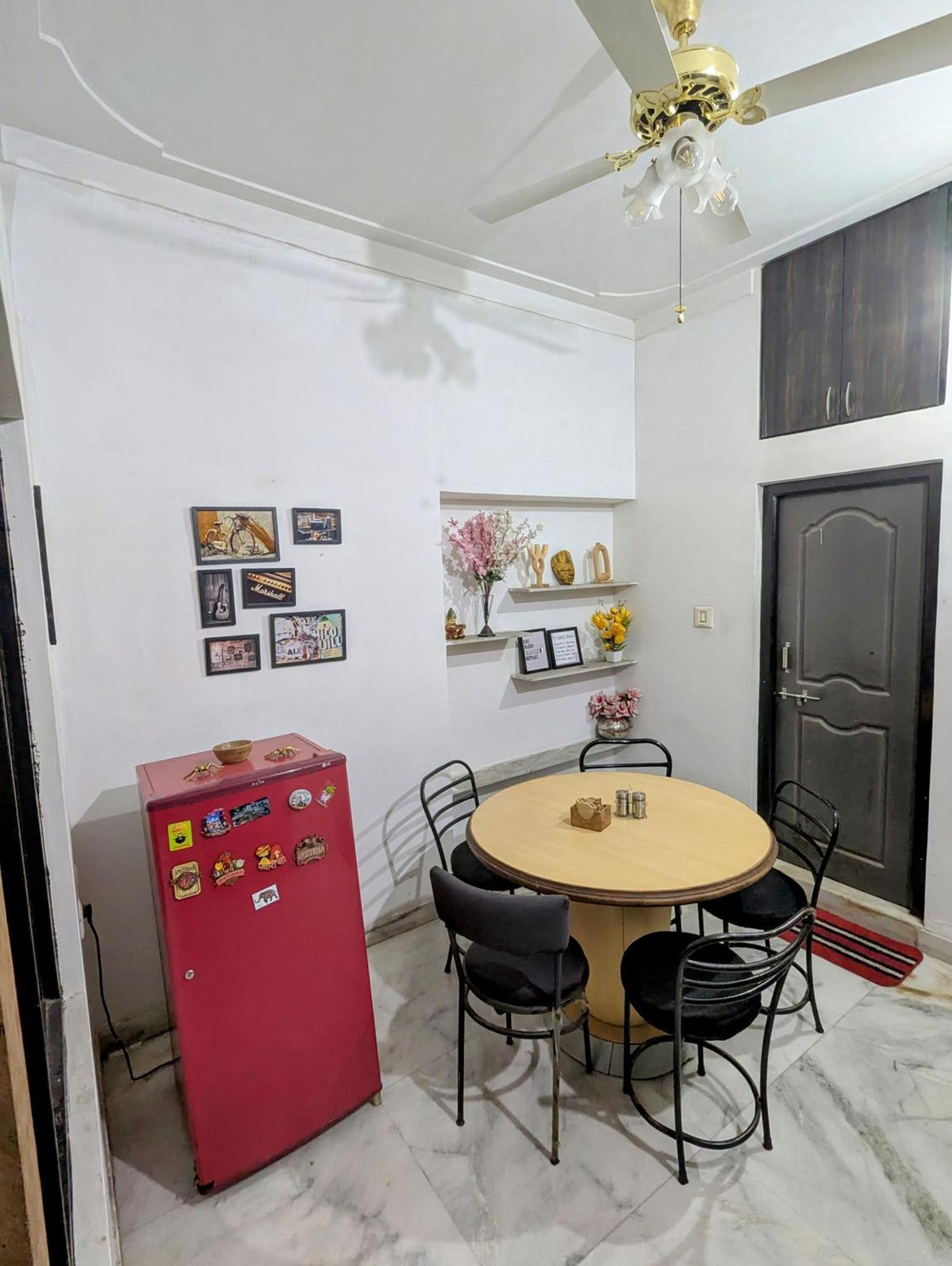 Punia'S Staycation อุเดเปอร์ ภายนอก รูปภาพ